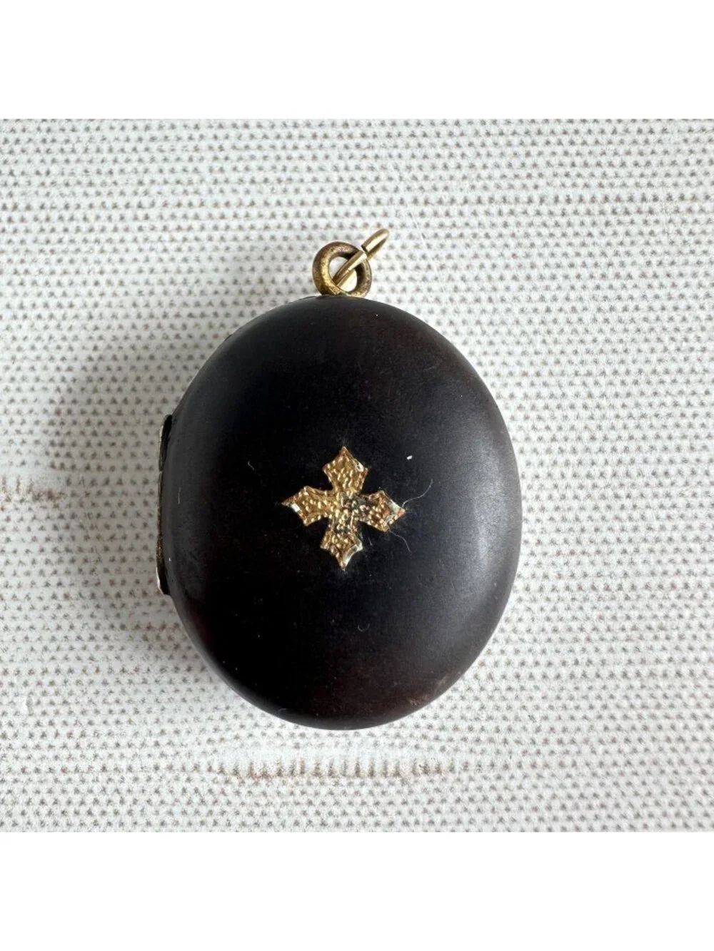 Antique Victorian Mourning Locket Vulcanite Cross 1868 Patent Date - Picture 1 of 14